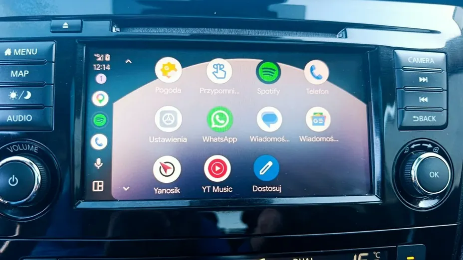 NISSAN Qashqai -