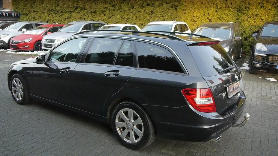 MERCEDES-BENZ C Klasa -