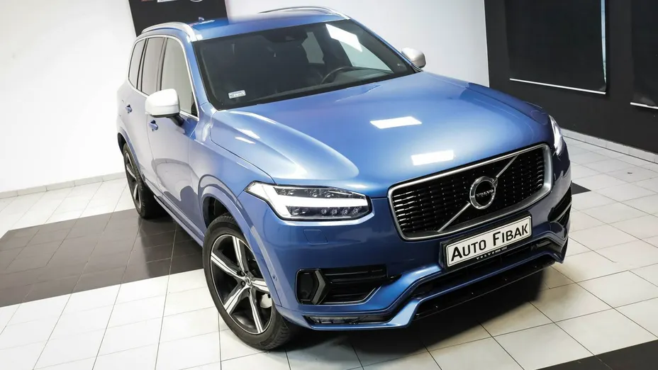 VOLVO XC90 -