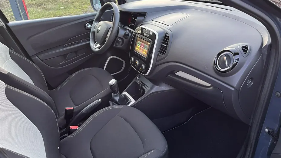 RENAULT Captur -