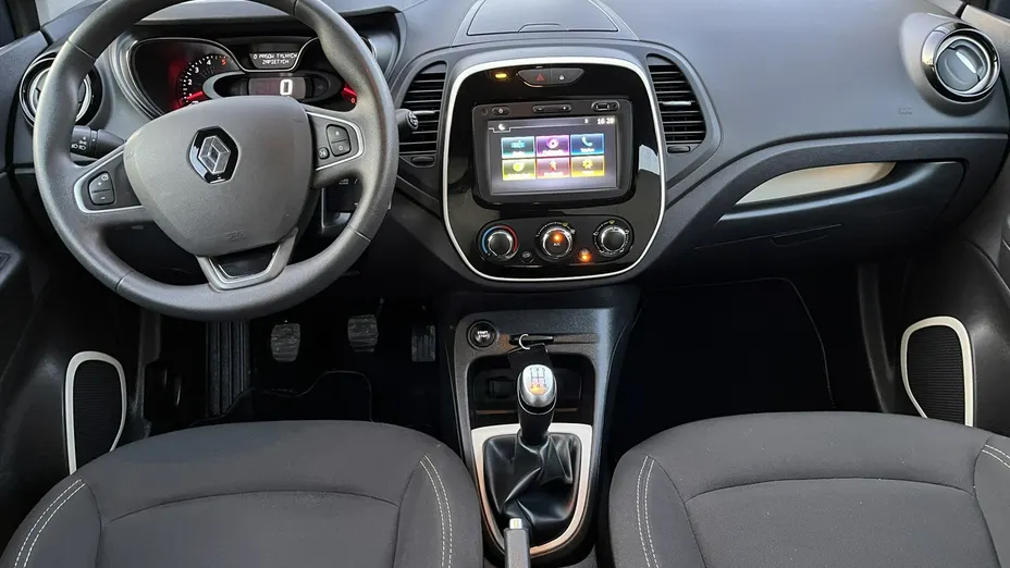 RENAULT Captur -