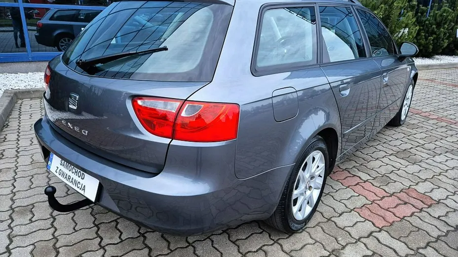 SEAT Exeo -