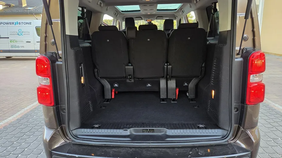 TOYOTA Proace Verso -