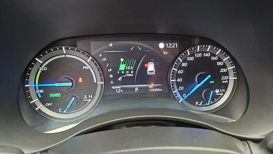 TOYOTA Highlander -