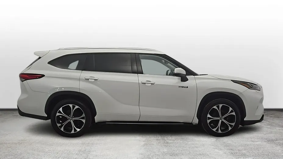 TOYOTA Highlander -