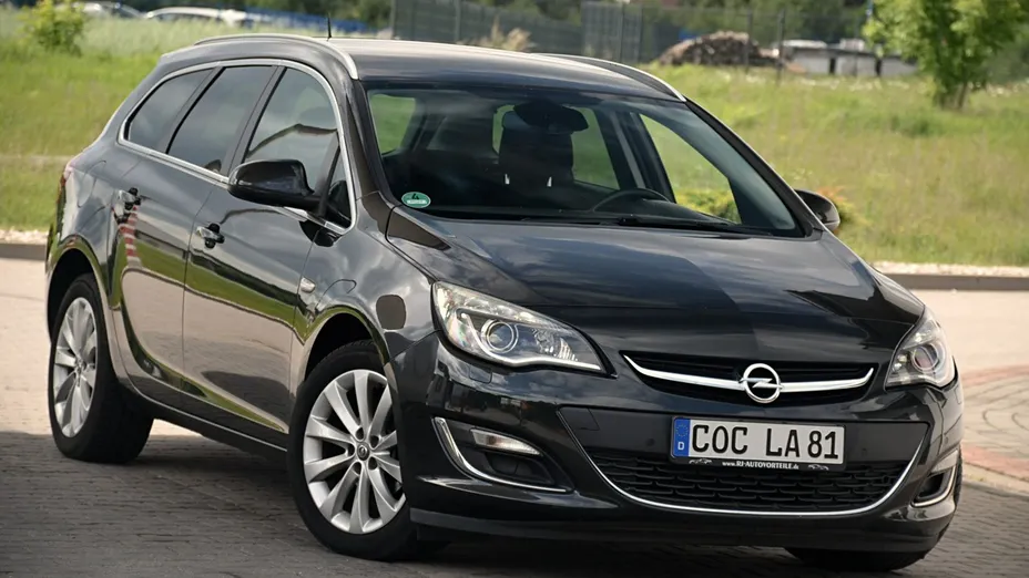 OPEL Astra -
