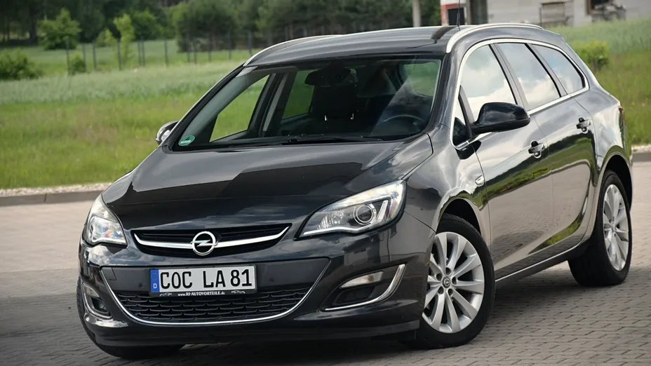 OPEL Astra -