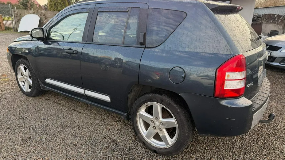 JEEP Compass -