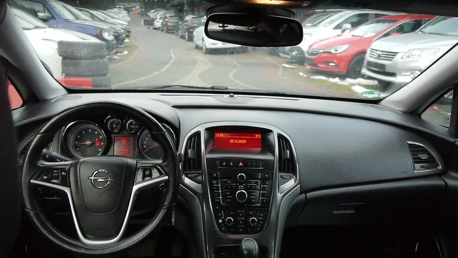OPEL Astra -