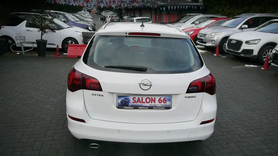 OPEL Astra -