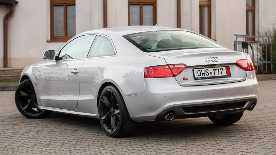 AUDI A5 -