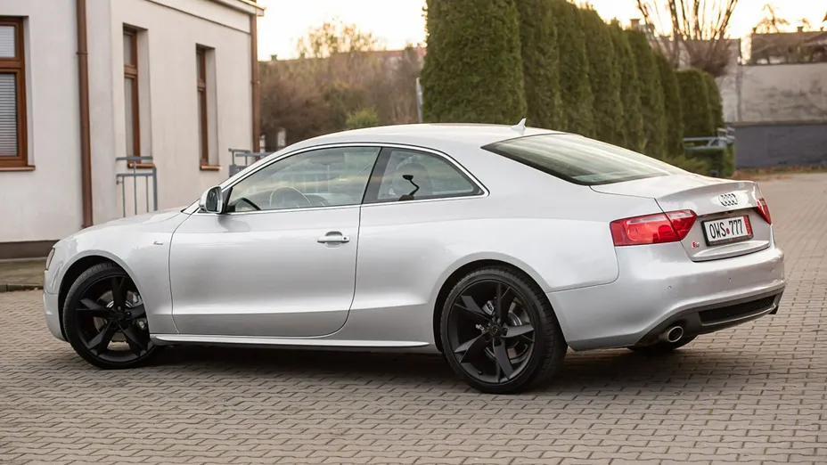 AUDI A5 -