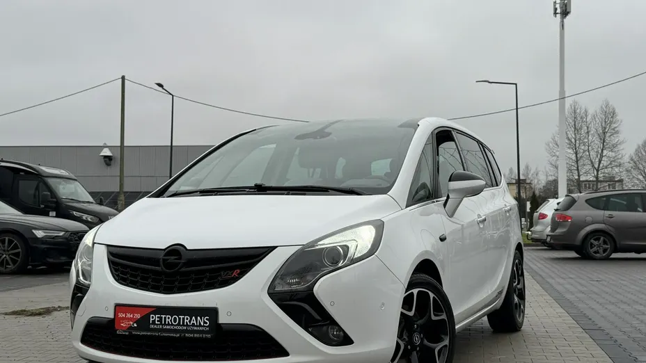 OPEL Zafira -
