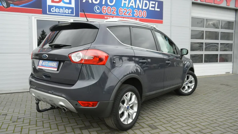 FORD Kuga -