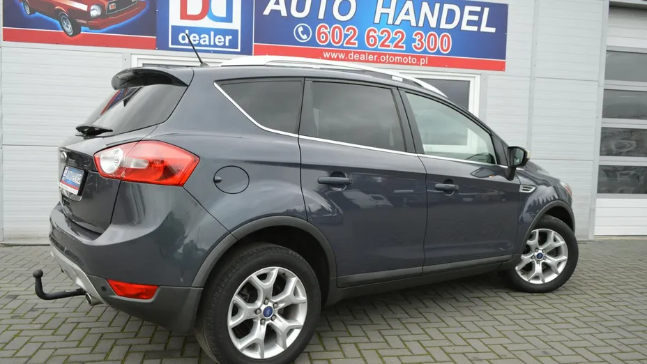 FORD Kuga -