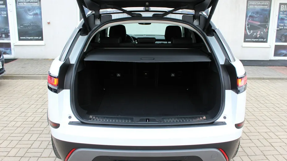 LAND ROVER Range Rover Velar -