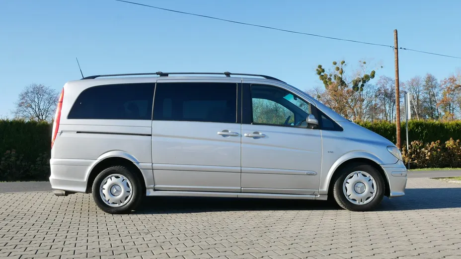 MERCEDES-BENZ Viano -