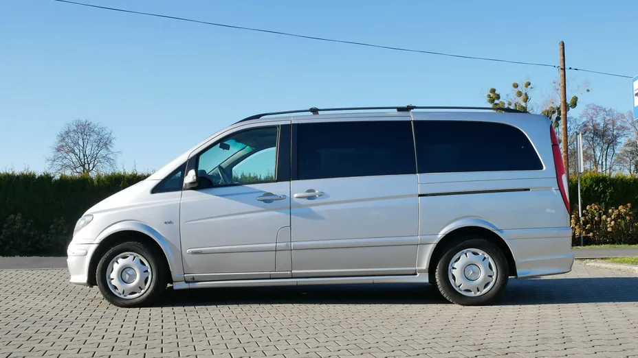 MERCEDES-BENZ Viano -