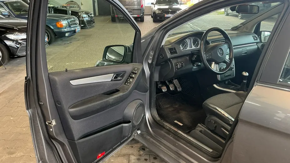 MERCEDES-BENZ B Klasa -