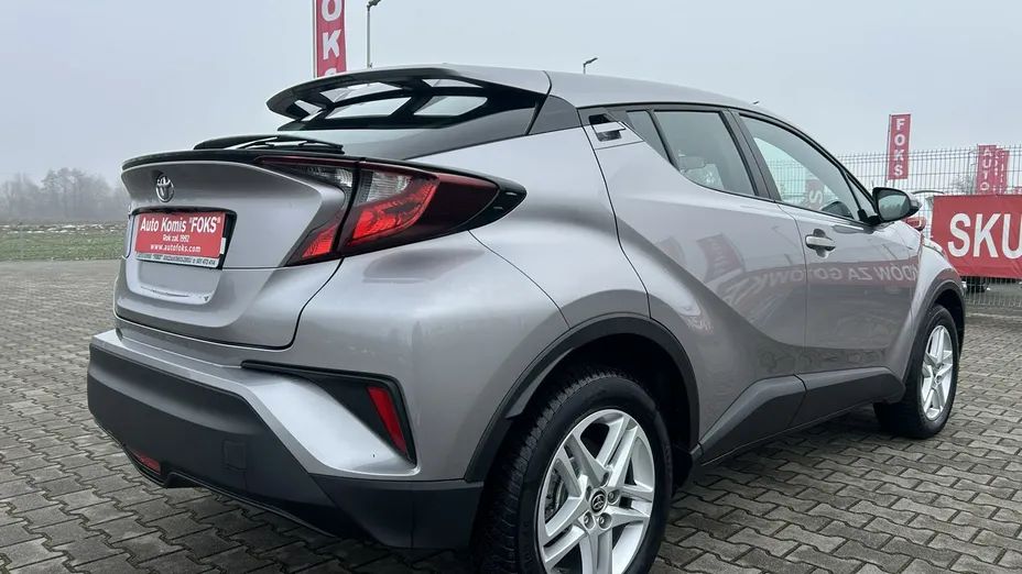 TOYOTA C-HR -