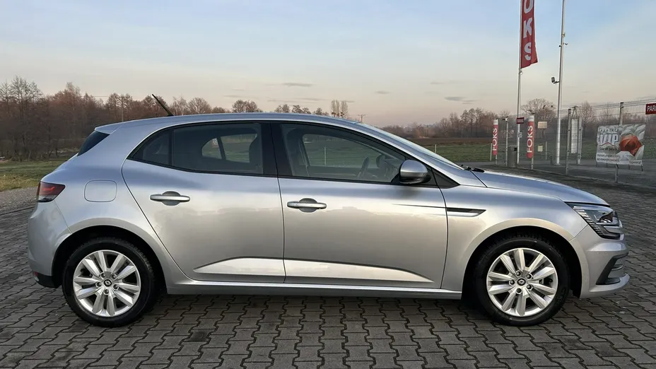 RENAULT Megane -