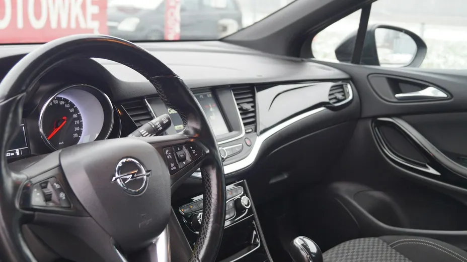 OPEL Astra -