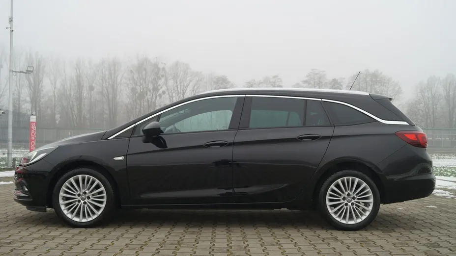 OPEL Astra -