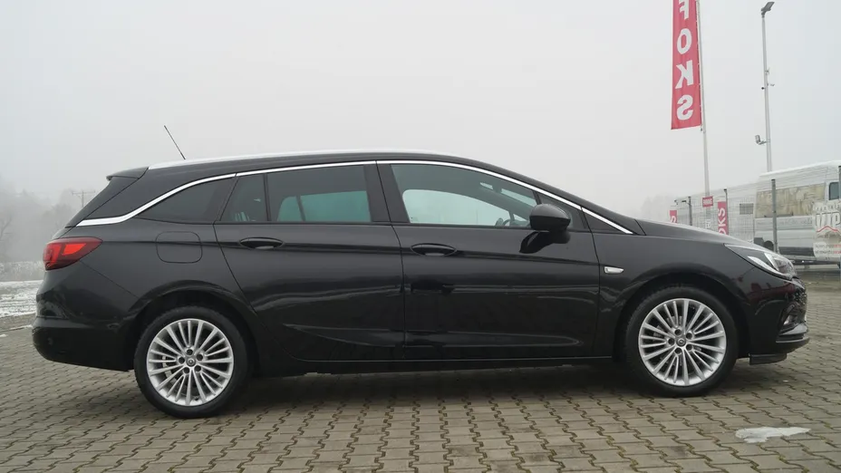 OPEL Astra -