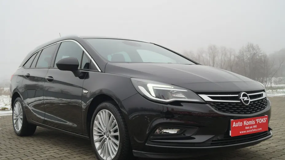 OPEL Astra -