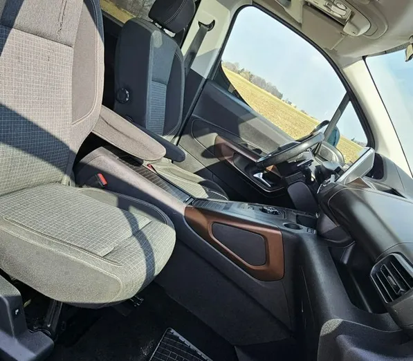 PEUGEOT Rifter -