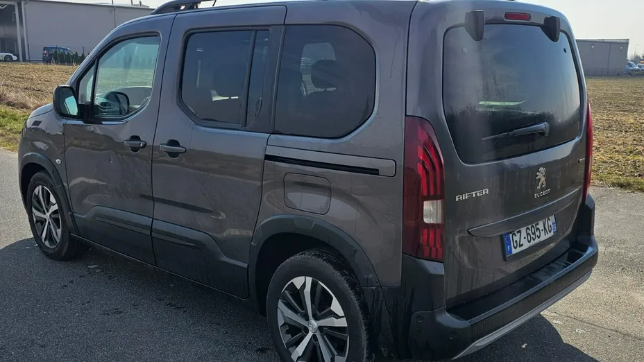PEUGEOT Rifter -