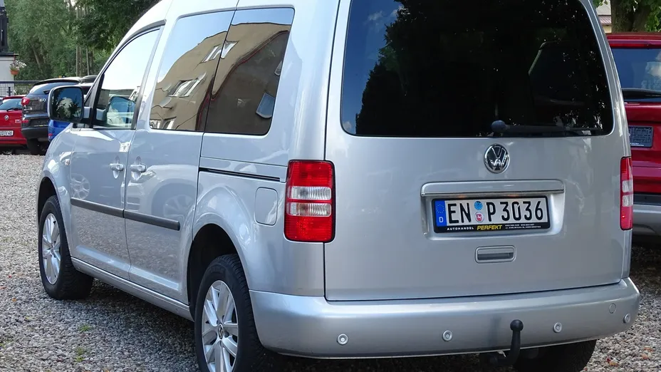 VOLKSWAGEN Caddy -