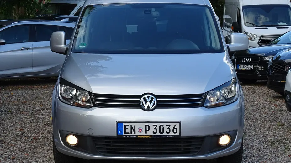 VOLKSWAGEN Caddy -