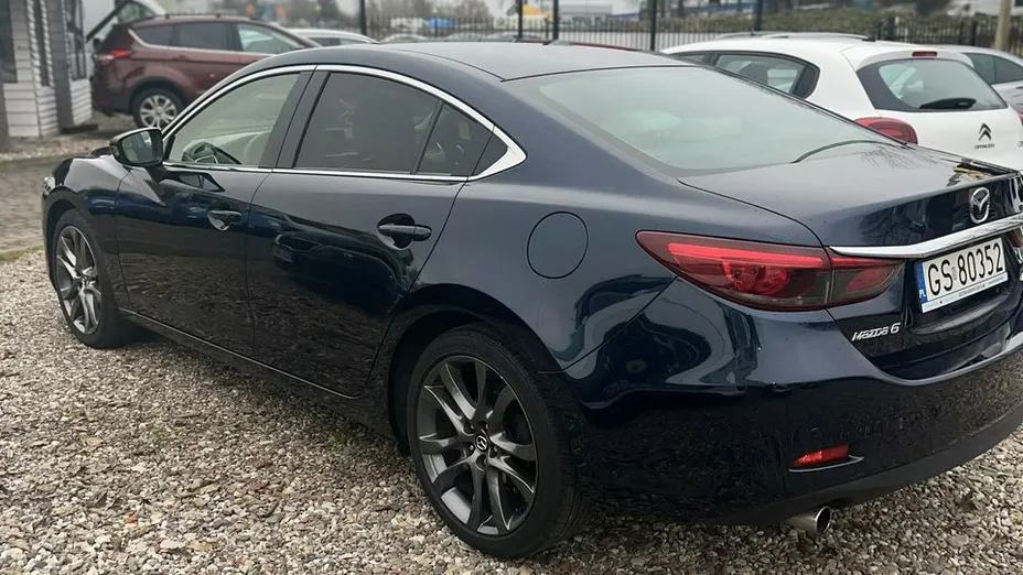 MAZDA 6 -