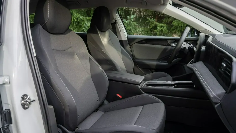VOLKSWAGEN Passat -