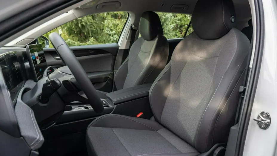 VOLKSWAGEN Passat -