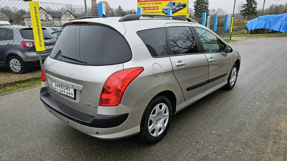 PEUGEOT 308 -
