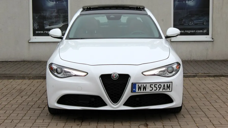 ALFA ROMEO Giulia -