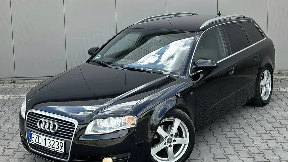 AUDI A4 -