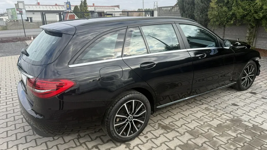 MERCEDES-BENZ C Klasa -