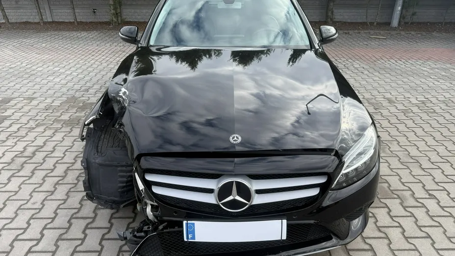 MERCEDES-BENZ C Klasa -