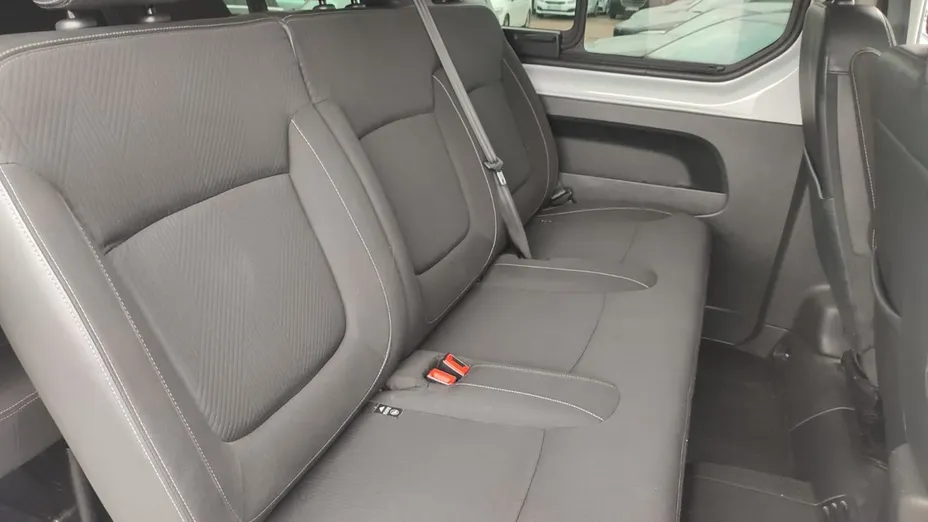 RENAULT Trafic -