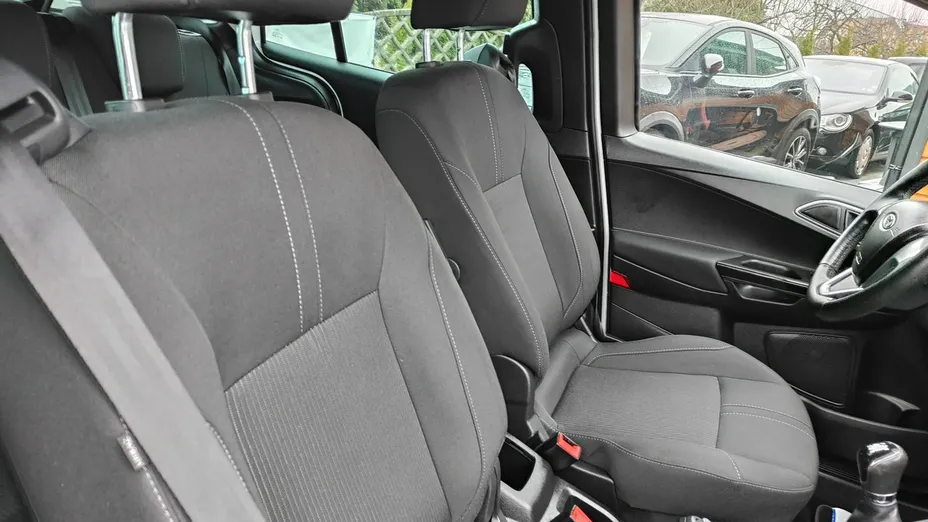 FORD B-MAX -