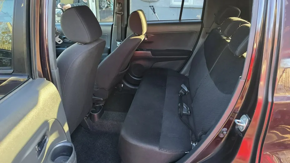 DAIHATSU Materia -