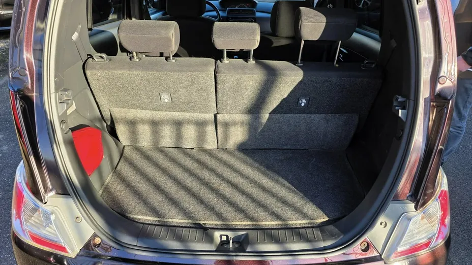 DAIHATSU Materia -
