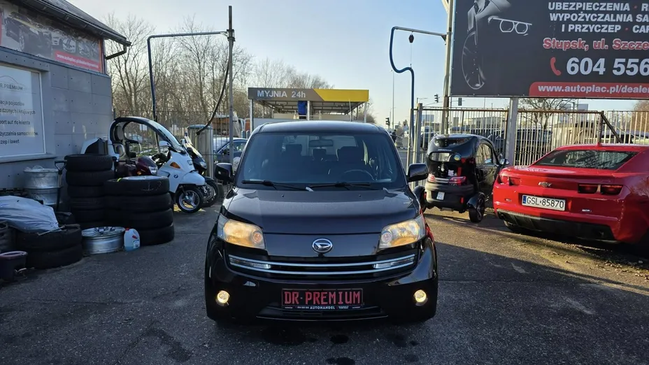 DAIHATSU Materia -