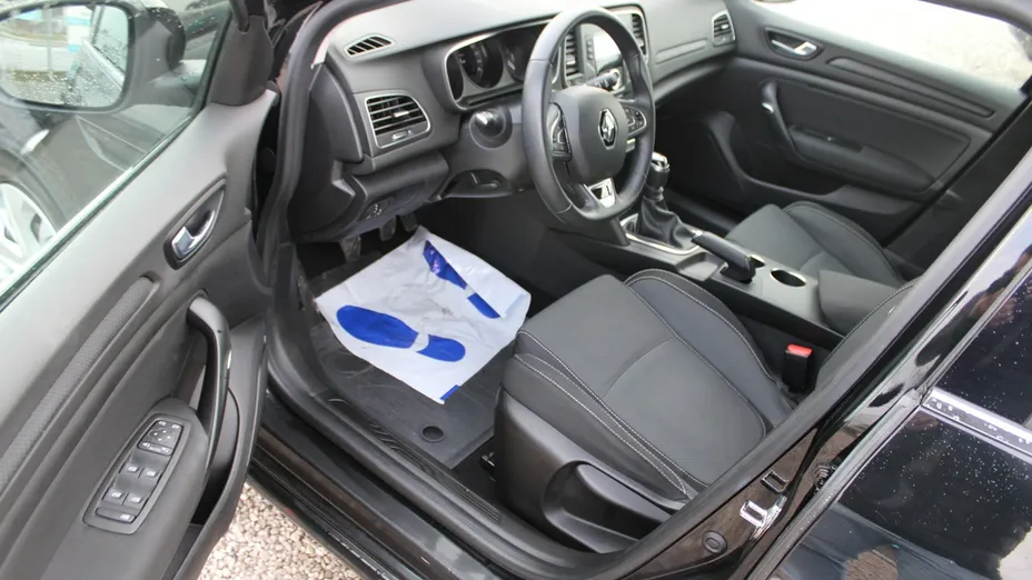 RENAULT Megane -