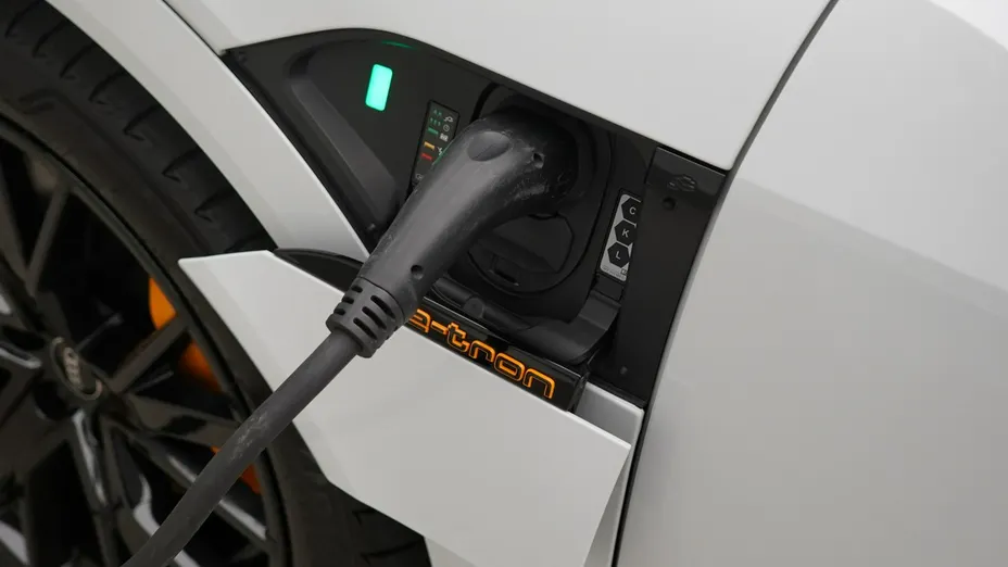 AUDI e-tron e-tron 55 Quattro S Line