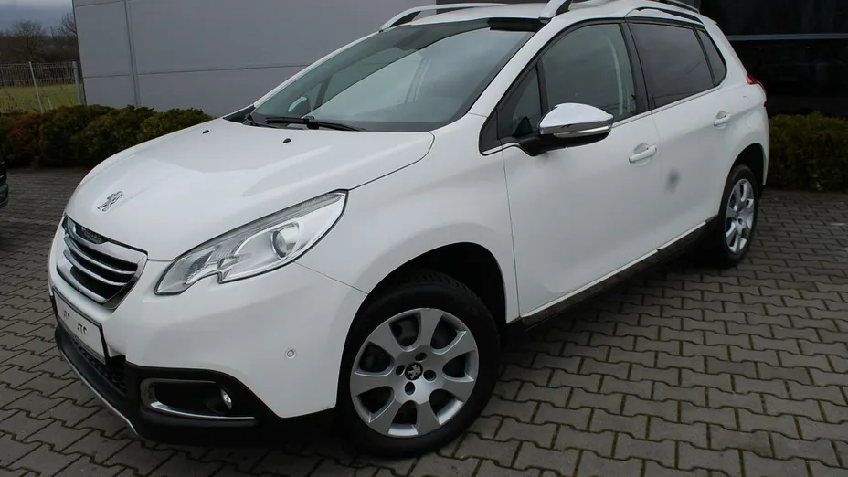 PEUGEOT 2008 -