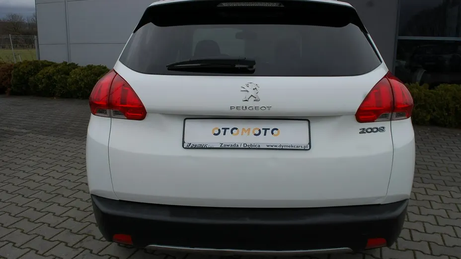 PEUGEOT 2008 -